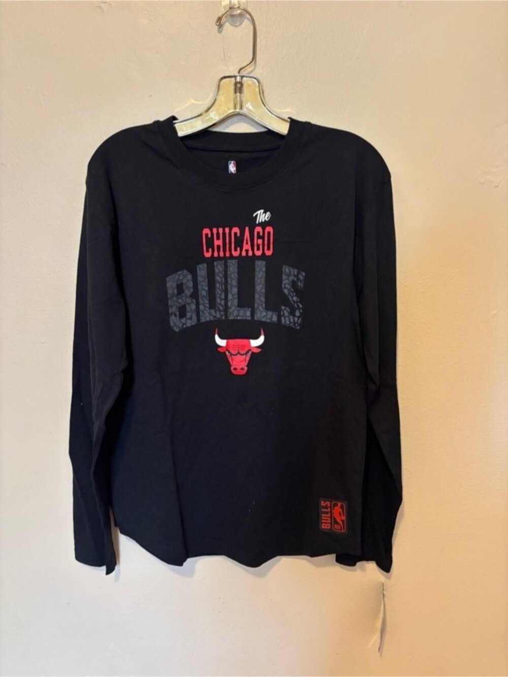 NBA Chicago Bulls Black Red Long Sleeve Tee